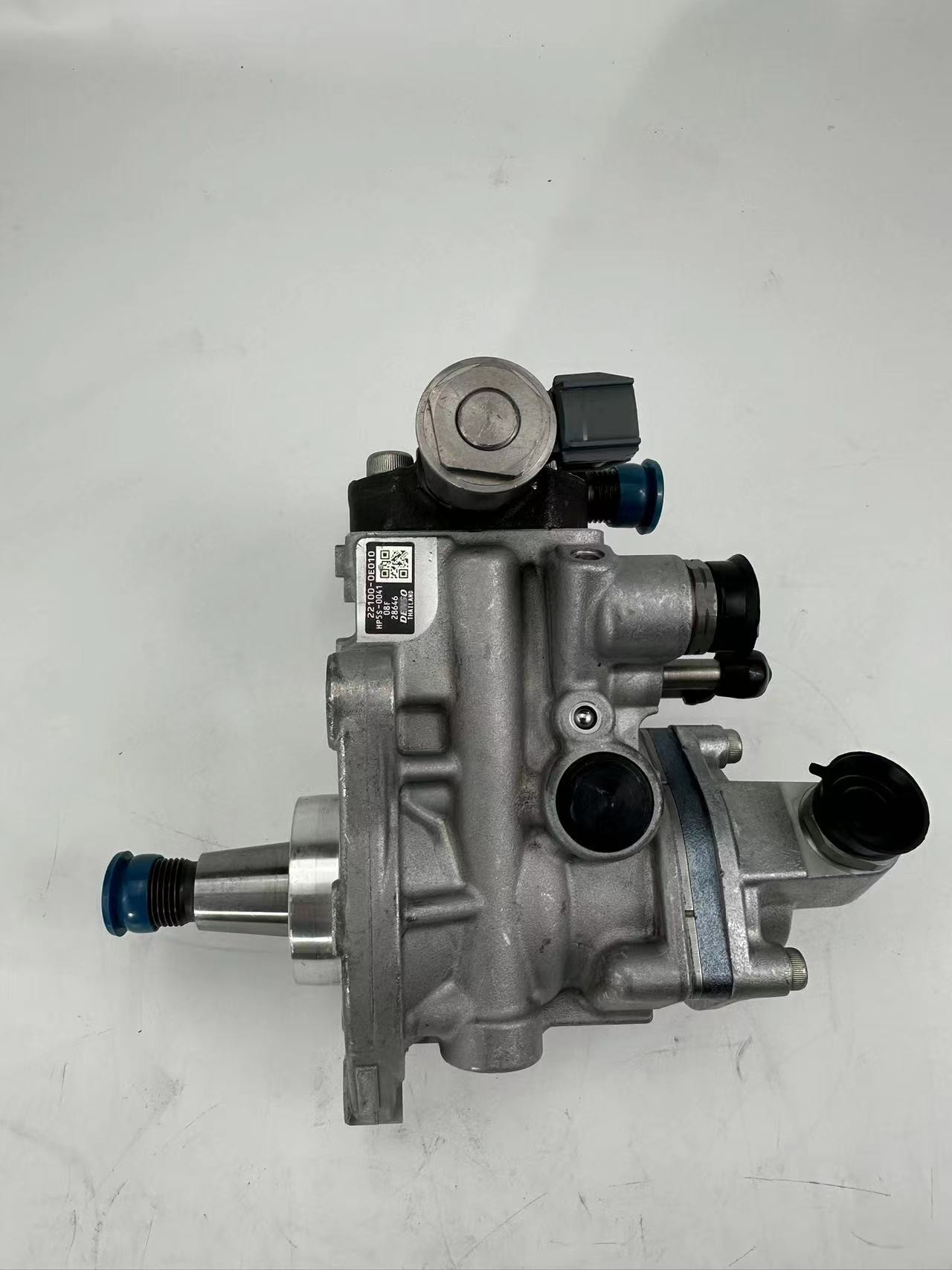 high quality common rail pump 22100-0E010  HP55-0041 FOR TOYOTA 1GD-FTV diesel fuel injection pump 22100-0E010  HP55-0041
