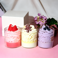 Kreative Fruchtcreme-Kuchen-Form Handgemachte Ungiftige Duftkerze im Glasgefäß Aromatherapie Wohndekor für Feiertage und Geburtstage