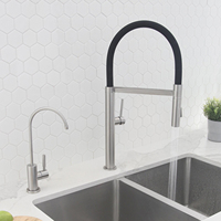 Robinet de cuisine Aquacubic à long col en silicone UPC à poignée unique avec tuyau flexible et résistant