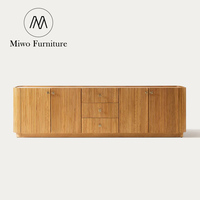 Meuble TV contemporain en bois massif, console multimédia moderne avec poignées en laiton, tiroirs et armoires de rangement, meuble TV pour salon