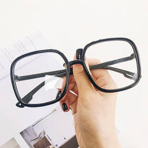 Gafas con Marco Cuadrado ZT, Anti Luz Azul, Lentes de Resina de Marco Completo, Unisex, Lentes Planos, Estilo Coreano Moderno - Product Image 2