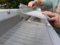 Protection de gouttière en micro-maille d'aluminium pour la protection des feuilles dans les gouttières résidentielles et le drainage extérieur