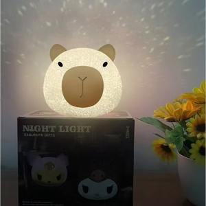 Lámpara Nocturna Transparente con Gránulos <span class=keywords><strong>de</strong></span> Kuromi <span class=keywords><strong>de</strong></span> Dibujos Animados, Lámpara Nocturna Decorativa <span class=keywords><strong>de</strong></span> Escritorio con Melodía <span class=keywords><strong>de</strong></span> Labubu, Regalos <span class=keywords><strong>de</strong></span> Navidad para Muñecas - Product Image 4