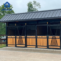 Fournisseur de portes coulissantes pour écuries de chevaux en bois préfabriquées standard en gros, clôture gratuite