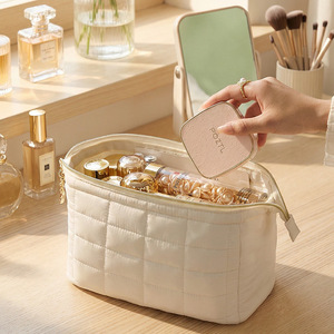 Trousse <span class=keywords><strong>de</strong></span> Maquillage <span class=keywords><strong>de</strong></span> Voyage Matelassée à Fermeture Éclair Large Ouverture pour Femmes - Product Image 5