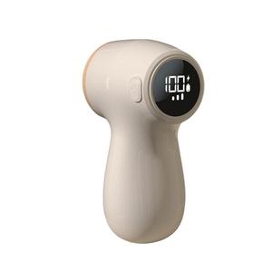 Removedor de Pelusas Recargable con Pantalla LED, Afeitadora Eléctrica para Ropa y Suéteres - Product Image 1