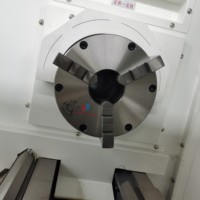 Hochpräzise CK6140 CNC-Drehmaschine mit GSK-Steuerung Flachbett Horizontales Metall-Drehzentrum 220V Automatisch