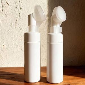 Fabricante de Botellas de Plástico <span class=keywords><strong>PET</strong></span> Vacías para Cosméticos, Blancas, de 100 ml, 5 oz, 200 ml, 250 ml, con Cabezal de Cepillo, Novedad Exclusiva al por Mayor - Product Image 1
