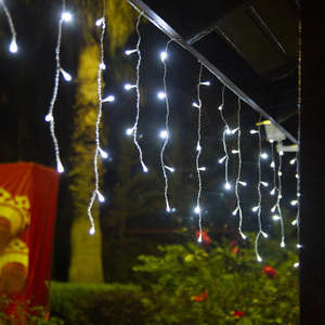 Guirnalda de <span class=keywords><strong>Luces</strong></span> LED Solares en <span class=keywords><strong>Cascada</strong></span>, <span class=keywords><strong>Luces</strong></span> de <span class=keywords><strong>Navidad</strong></span> de Cuento de Hadas, Resistentes al Agua IP65, 2700K, Blanco Cálido, para Fiestas, 1 Año de Garantía - Product Image 6