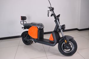Trottinette électrique urbaine avec suspension intégrale, batterie au lithium étanche (20Ah), éclairage LED, moteur 1000W/2000W, autonomie 40-60 km - Product Image 4