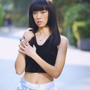 Bague <span class=keywords><strong>de</strong></span> mariage pour femme en or jaune Offre Spéciale Bague <span class=keywords><strong>de</strong></span> fiançailles numérique à chiffres romains Plaqué rhodium pour les fêtes - Product Image 5