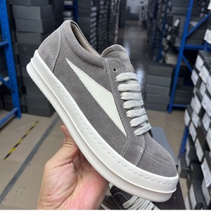 Zapatos Casuales de Gamuza para Hombre Estilo Rick Owens, Zapatillas de Diseñador, Zapatos Planos de Alta Calidad para Mujer - Product Image 1