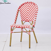 Chaise de bistrot française moderne en rotin et aluminium pour extérieur, balcon et café, idéale pour l'utilisation en jardin et dans les cafés - Vente en gros à prix réduit