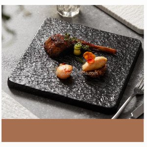 Assiettes à soupe et à pâtes à large bordure en céramique et <span class=keywords><strong>porcelaine</strong></span> <span class=keywords><strong>noire</strong></span>, style japonais, pour restaurants et hôtels, idéales pour la restauration fine. - Product Image 3
