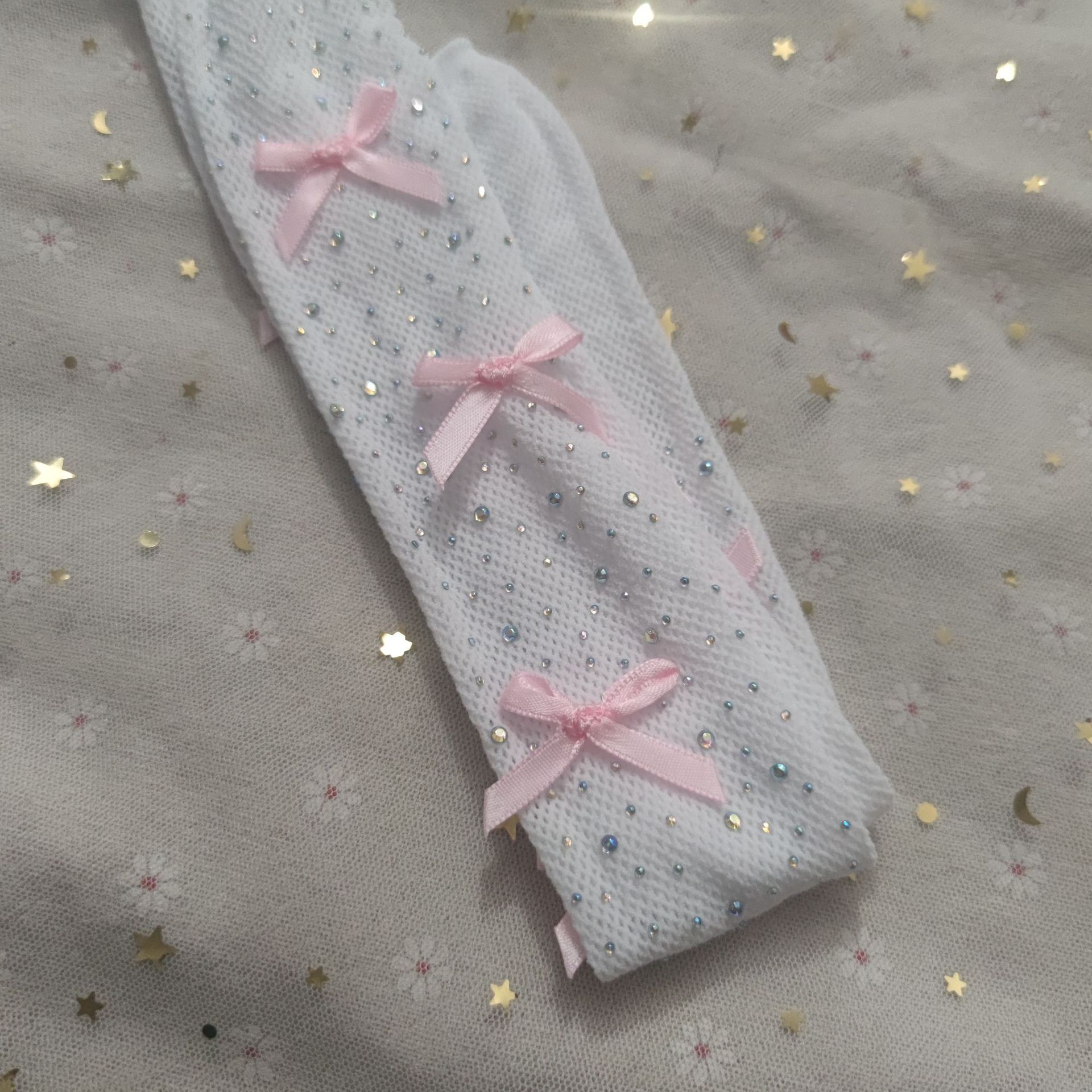 White+Pink bow