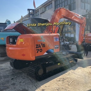 รถขุดตีนตะขาบฮิตาชิ ZX70 ขนาด 7 ตัน ปี 2022 รุ่นอเนกประสงค์ เครื่องยนต์อีซูซุ ปั๊มมอเตอร์ ผลิตในญี่ปุ่น สำหรับงานวิศวกรรม - Product Image 1