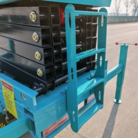 Platform Kerja Udara Berui Hydraulic Tricycle Scissor Lift 300kg Beban Angkut 11.8m Tinggi Platform Konstruksi Baja untuk Luar Ruangan