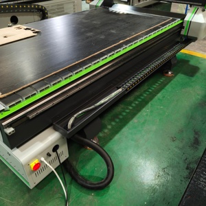 Vente directe d'usine MX-1325 travail du bois <span class=keywords><strong>CNC</strong></span> routeur sculpture sur bois <span class=keywords><strong>Machine</strong></span> pour l'industrie du meuble - Product Image 5