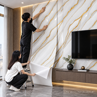 Papier peint auto-adhésif en marbre diagonal blanc or avec surface PET nettoyable pour murs décoratifs intérieurs