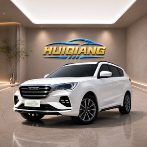 <span class=keywords><strong>Toyota</strong></span> <span class=keywords><strong>RAV4</strong></span> Fashion Plus 2024, SUV a Gasolina, Compacto, Familiar, Transmisión Automática, Volante a la Izquierda, Asientos de Tela Oscura - Product Image 1