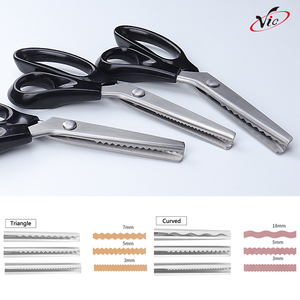 <span class=keywords><strong>Ciseaux</strong></span> à zigzag en acier inoxydable, <span class=keywords><strong>ciseaux</strong></span> à pointes triangulaires <span class=keywords><strong>pour</strong></span> travaux manuels sur tissu, <span class=keywords><strong>ciseaux</strong></span> <span class=keywords><strong>pour</strong></span> travaux manuels ménagers, <span class=keywords><strong>ciseaux</strong></span> de couture - Product Image 4
