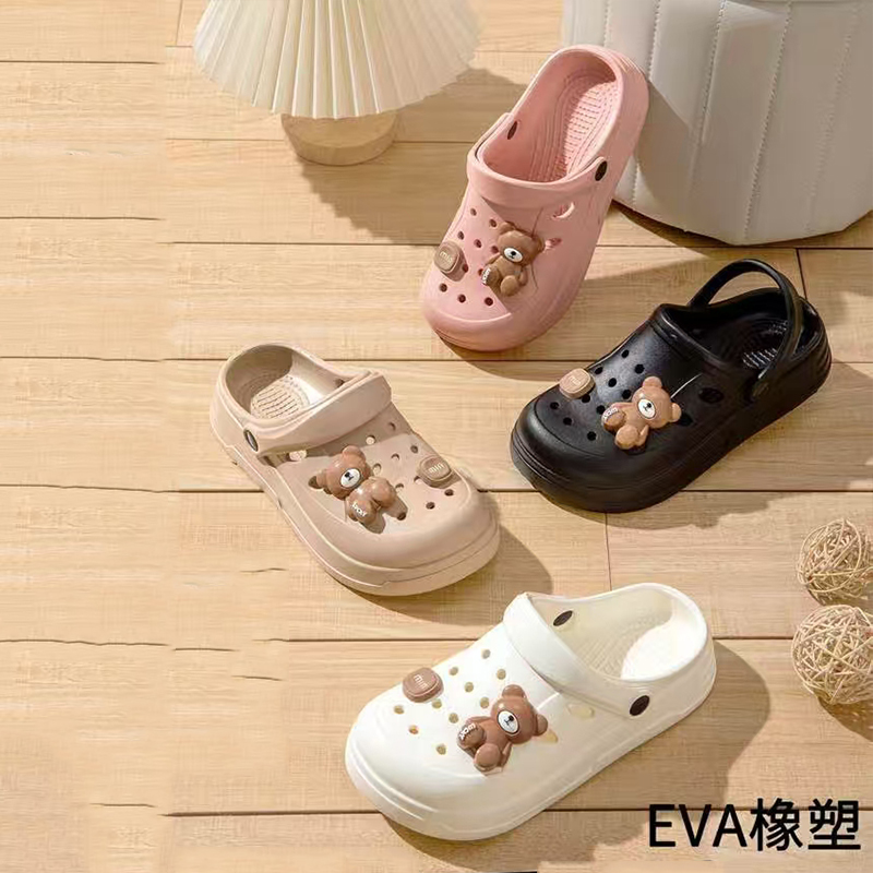 China Crocs Slippers Comfortable Stylish Footwear