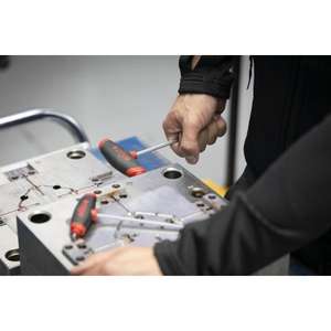 WIHA-Clé Allen 45434 avec poignée en T ComfortGrip Hex avec entraînement latéral et DOUILLES chromées mates AVEC POIGNÉE - Product Image 3