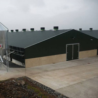 Structure en treillis métallique robuste pour abri de moutons, hangar à vaches, bâtiment en acier pour l'élevage des animaux