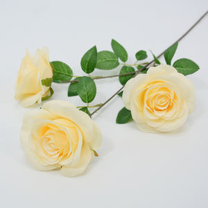 Flor artificial 3 cabezas <span class=keywords><strong>Rosa</strong></span> <span class=keywords><strong>holandesa</strong></span> <span class=keywords><strong>precio</strong></span> de fábrica boda hogar jardín restaurante decoración imitación seda <span class=keywords><strong>Rosa</strong></span> <span class=keywords><strong>holandesa</strong></span> 3 cabezas tallo - Product Image 1