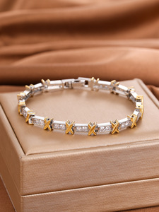 Bracelet à maillons géométriques en alliage de cuivre plaqué or rose avec zircon pour femme, bijoux de fête minimalistes et luxueux - Product Image 4