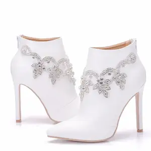 Toptan topuklu balo elbisesi-S102F büyük boy çizmeler stiletto sivri burun taklidi çiçek düğün botları