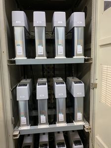 Condensador Inteligente de Corrección del Factor de Potencia de Bajo Voltaje Elecnova Serie SFR-L 5kvar/10kvar/20kvar/30kvar/40kvar/50kvar SFR-L El - Product Image 1