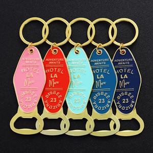 Llaveros Promocionales Personalizados para Hotel, Llavero Vintage 3D con Baño de Oro y Plata, Llavero de Motel con Logotipo y Letra - Product Image 4