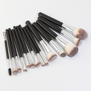 Kit de 14 pinceaux de maquillage synthétiques à manche en bois, pinceaux professionnels pour le visage et les yeux, étiquette privée, couleur personnalisée, ensemble de beauté - Product Image 5