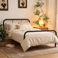 Lit plateforme en métal à coins arrondis, cadre de lit noir silencieux avec tête de lit en arc et rangement sous le lit pour chambre à coucher, hôtel, dortoirs