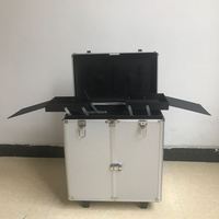 Mallettes à outils de toilettage en aluminium polyvalentes et durables professionnelles OEM personnalisables pour une solution de stockage sécurisée