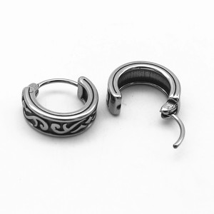 yunnique Huggie Earrings Titanium Steel 316 Stainless Steel For Men And Women Geometric Design Easy To <b>Fasten</b> Jewelry - Product Image 3
