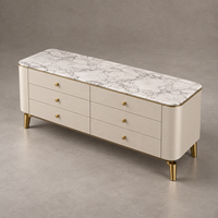 WYRAX Resort Gallery Geriffeltes Sideboard mit Steinoptik-Oberfläche, 4 Türen, Grifflose Aufbewahrung und Schlanke Goldene Beine