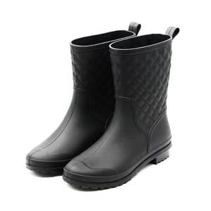 Bottes <span class=keywords><strong>Wellington</strong></span> pour femmes, directement <span class=keywords><strong>de</strong></span> l'usine, personnalisables, en caoutchouc PVC, bottes en caoutchouc mi-mollet, imperméables, bottes <span class=keywords><strong>de</strong></span> pluie pour femmes - Product Image 1