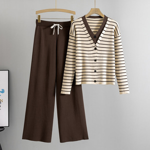 Ensemble de vêtements en tricot pour femmes, cardigan rayé à col en V avec pantalon large, tenue décontractée printemps automne - Product Image 5