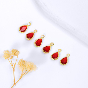 Colgantes de Cristal con Forma de Gota de Agua, Bañados en Oro, con Engaste de Diamantes de Imitación, Dijes de Joyería DIY, Unisex, para Uso Diario - Product Image 3