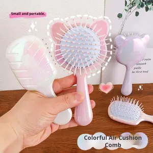 หวีไอออนสำหรับผู้หญิง ป้องกันไฟฟ้าสถิต พร้อมถุงลมนิรภัย หวีขนาดเล็กทันสมัย นวดหนังศีรษะ หลากสี รุ่นใหม่ แปรงหวีผมพลาสติก - Product Image 4