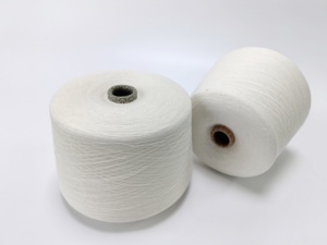 Hilo de Mezcla Cruda Ne40/1 45% Modal Birla/45% Algodón Peinado/10% Lana para Confección de Ropa de Moda - Product Image 3