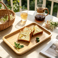 Bamboe rechthoekige serveerschaal met verhoogde randen, houten dienblad voor keuken, eettafel, koffiebar, ontbijt en snacks
