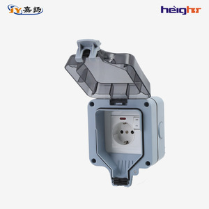 กล่องปลั๊กไฟกันน้ำกลางแจ้งมาตรฐานยุโรป IP66 ช่องเสียบเดี่ยว พร้อมสวิตช์ป้องกันไฟรั่ว - Product Image 1