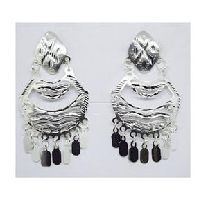 New York Beach Antique Bijoux Festival 2025 Laiton Casual Bijoux Festival Martelé laiton textures Gants de fête pour les femmes - Product Image 4