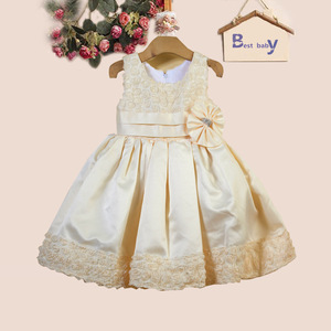 Último Modelo de Ropa Infantil, Vestido de Fiesta Corto con Diseño Hueco, de China - Product Image 4