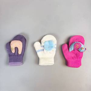 Lotto Misto Liquidazione di Fabbrica Guanti <span class=keywords><strong>Termici</strong></span> Invernali per Bambini in Maglia Guanti Carini con Cartoni Animati - Product Image 3