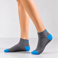 Chaussettes d'été personnalisées pour enfants, faible MOQ, OEM ODM, respirantes, antidérapantes avec grip en silicone, procédé jacquard, mélange de coton, séchage rapide
