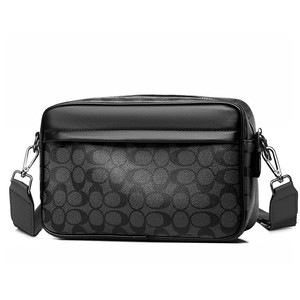 Venta caliente de cuero PU deportes saliente bolso de hombro portátil de gran capacidad ligero bolso cruzado para hombres - Product Image 2